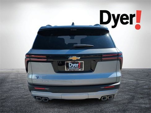 New 2026 Chevrolet Traverse LT w/ Driver Confidence Package image 5