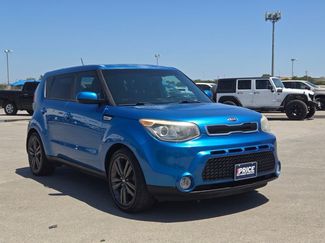 Used 2015 Kia Soul + w/ Audio Package FWD video 3