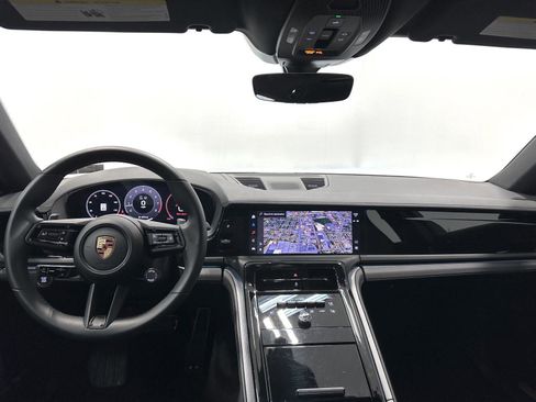 Certified 2025 Porsche Panamera 4 image 26