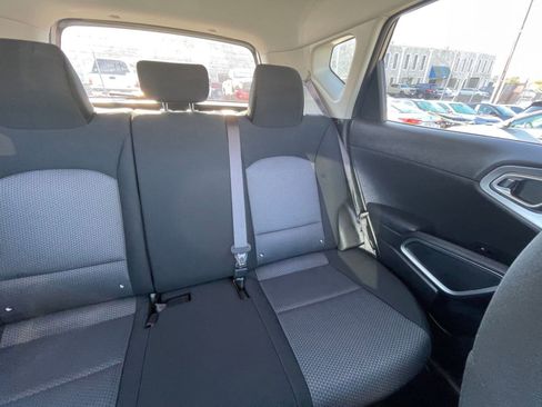 Used 2025 Kia Soul LX w/ LX Technology Package image 35