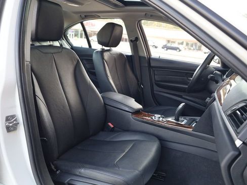 Used 2013 BMW 328i xDrive Sedan image 25