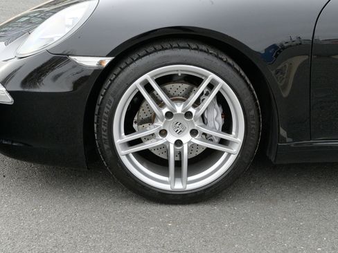 Used 2015 Porsche 911 Carrera image 9