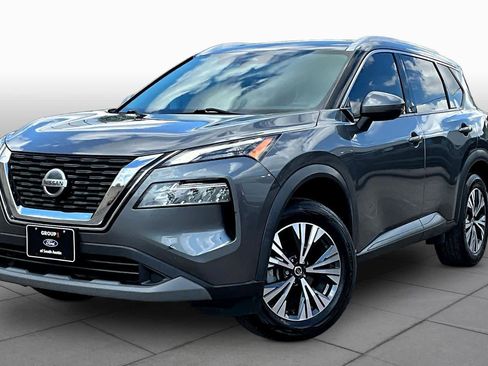 Used 2021 Nissan Rogue SV w/ Premium Package FWD image 38