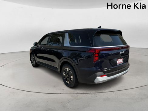 New 2026 Kia Carnival LXS image 5