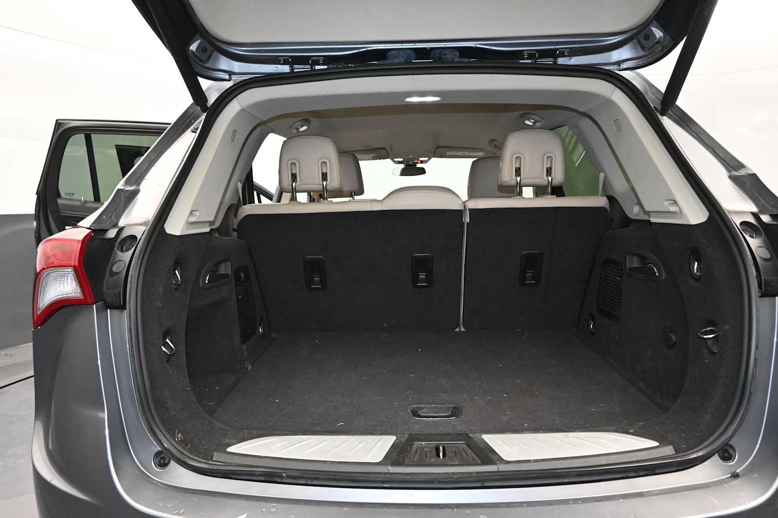Used 2020 Buick Envision Preferred FWD image 50