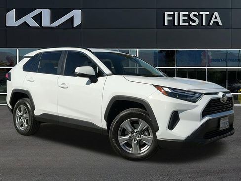 Used 2024 Toyota RAV4 XLE image 1