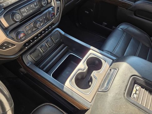 Used 2018 GMC Sierra 1500 Denali image 18