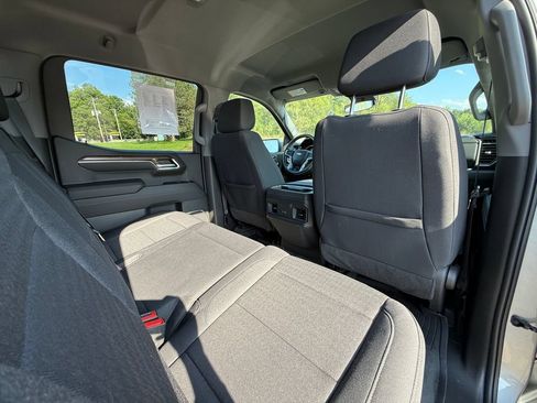 Certified 2023 Chevrolet Silverado 1500 LT AWD/4WD image 31