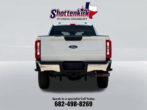Used 2026 Ford F250 XLT AWD/4WD image 7