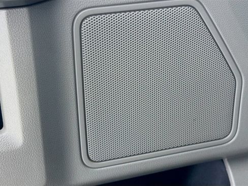 Used 2016 Ford F150 XLT w/ Equipment Group 301A Mid AWD/4WD image 22