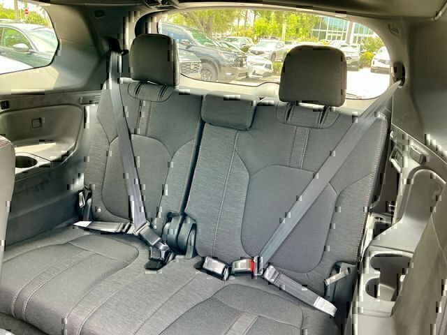 New 2026 Honda Pilot Sport image 21