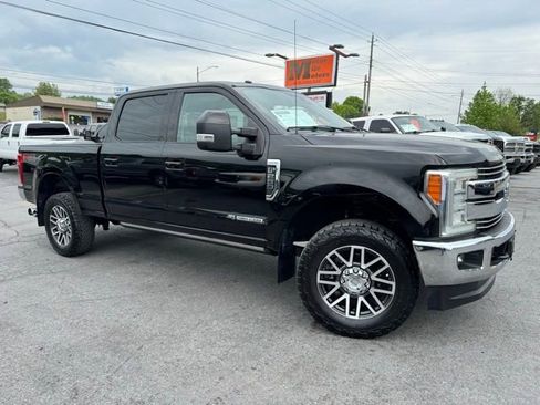 Used 2017 Ford F250 Lariat w/ Lariat Ultimate Package AWD/4WD image 1