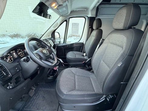 Used 2023 RAM ProMaster 2500 image 14