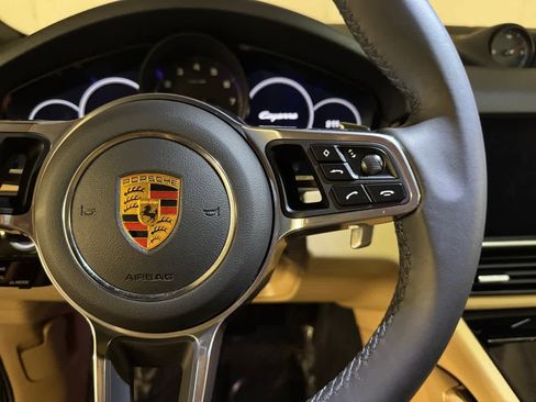 Used 2023 Porsche Cayenne image 55