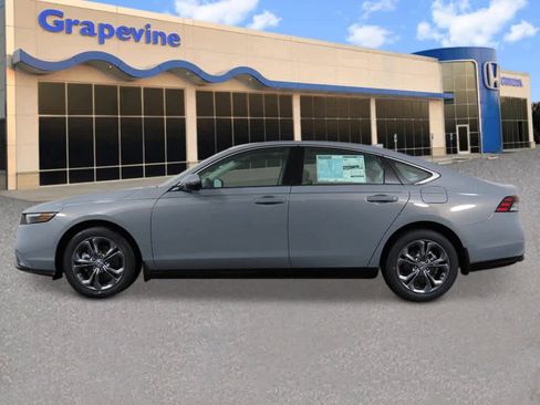 New 2026 Honda Accord EX-L image 2