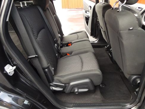 Used 2012 Dodge Journey SXT image 24