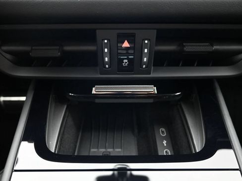 Certified 2026 Porsche Cayenne Turbo GT AWD/4WD image 18