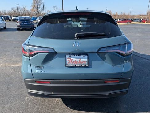 New 2026 Honda HR-V LX image 8