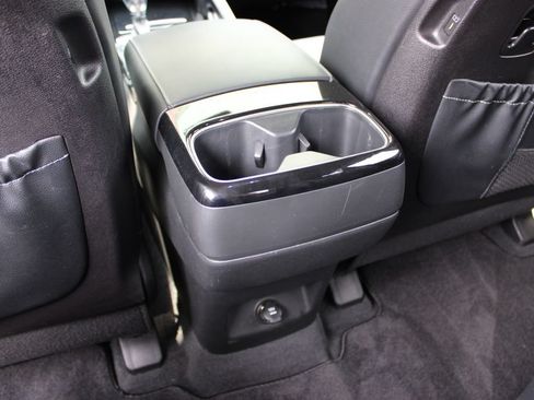 Used 2024 Kia Telluride EX w/ EX Captain's Chair Package AWD/4WD image 44