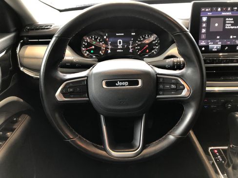 Used 2022 Jeep Compass Limited AWD/4WD image 15