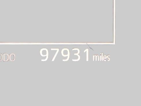 Used 2019 Toyota Camry L image 24