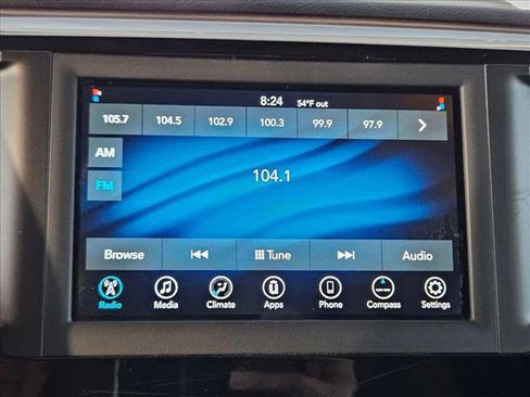 Used 2018 Chrysler Pacifica LX image 11
