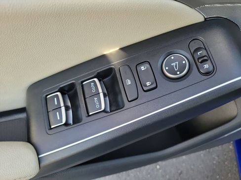 Used 2023 Acura Integra A-Spec image 21