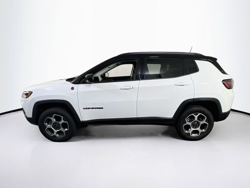 Used 2022 Jeep Compass Trailhawk w/ Trailhawk Elite Group AWD/4WD image 8