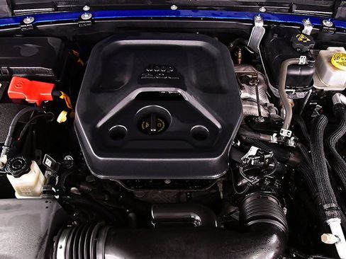 Used 2023 Jeep Wrangler Unlimited image 31