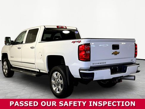 Used 2018 Chevrolet Silverado 2500 LTZ w/ Duramax Plus Package AWD/4WD image 4