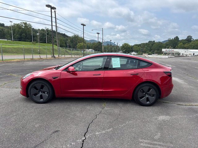 Used 2023 Tesla Model 3 Standard Range RWD image 5