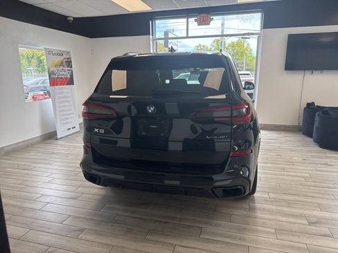 Used 2021 BMW X5 xDrive40i w/ M Sport Package AWD/4WD image 5