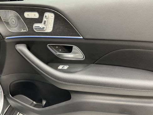Certified 2024 Mercedes-Benz GLS 450 4MATIC image 16