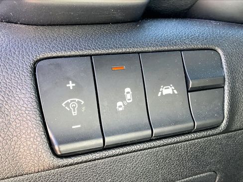 Certified 2022 Kia Sportage Nightfall Edition AWD/4WD image 31