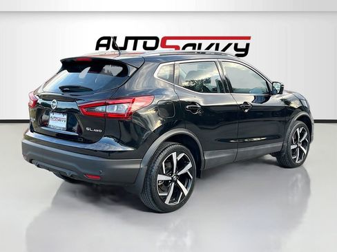Used 2022 Nissan Rogue Sport SL AWD/4WD image 7