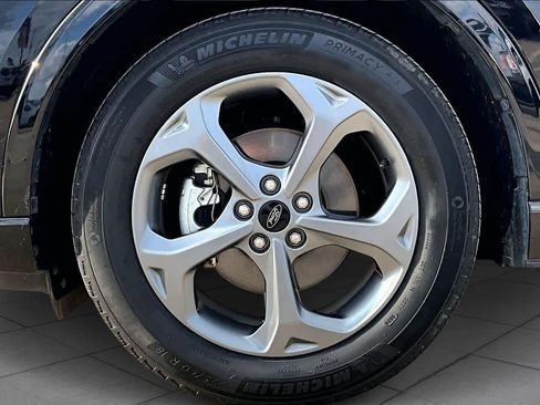 Used 2024 Ford Escape ST-Line image 10