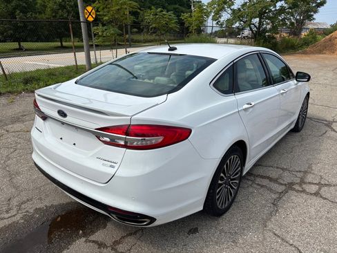 Used 2017 Ford Fusion Titanium AWD/4WD image 3