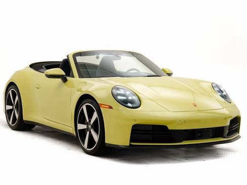 Used 2025 Porsche 911 Carrera image 38