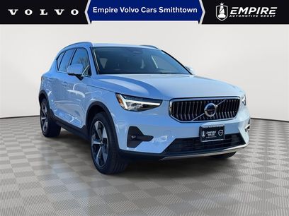 Certified 2025 Volvo XC40 B5 Plus
