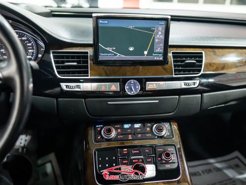 Used 2015 Audi A8 L 4.0T image 32