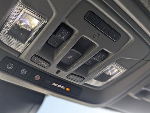 Used 2022 GMC Sierra 2500 Denali image 42