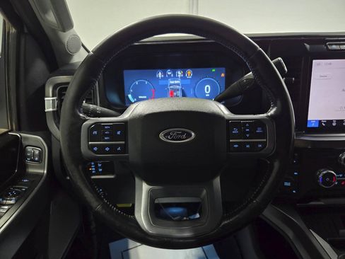 Used 2024 Ford F250 Lariat w/ FX4 Off-Road Package AWD/4WD image 12