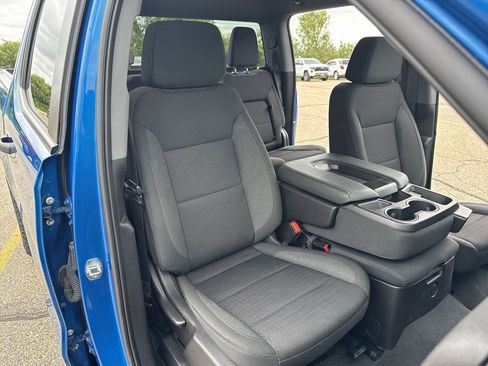 Certified 2023 Chevrolet Silverado 1500 Custom Trail Boss w/ LPO, Dark Essentials Package AWD/4WD image 22