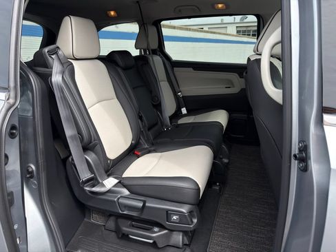 Certified 2026 Honda Odyssey Elite image 22