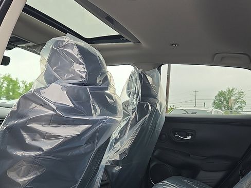 New 2027 Honda HR-V EX-L image 12