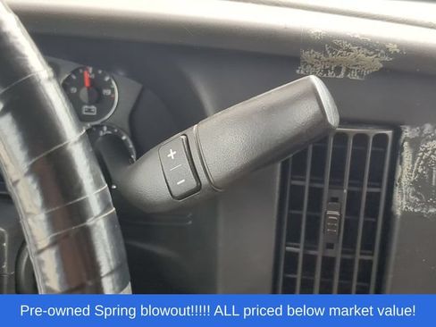Used 2016 Chevrolet Express 2500 RWD image 30