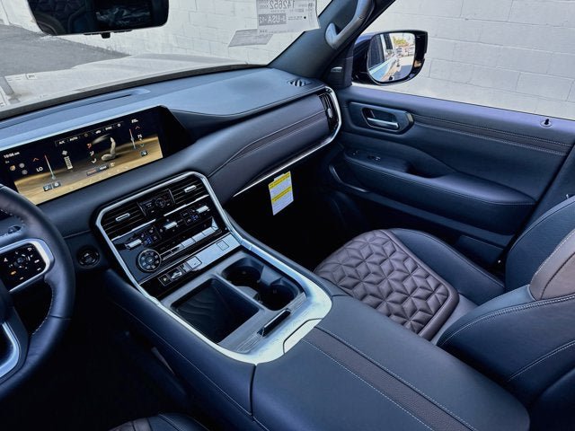 New 2026 Nissan Armada Platinum AWD/4WD image 21