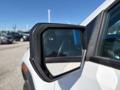 Used 2024 GMC Canyon AT4X image 14