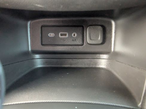 Used 2023 Chevrolet Equinox LT AWD/4WD image 23