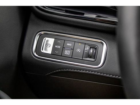 New 2026 Buick Enclave Sport Touring w/ Super Cruise Package image 39